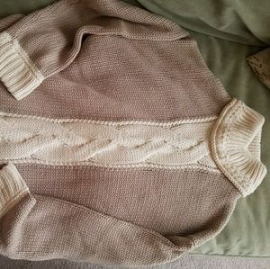 Two-toned Venus turtleneck sweater size large